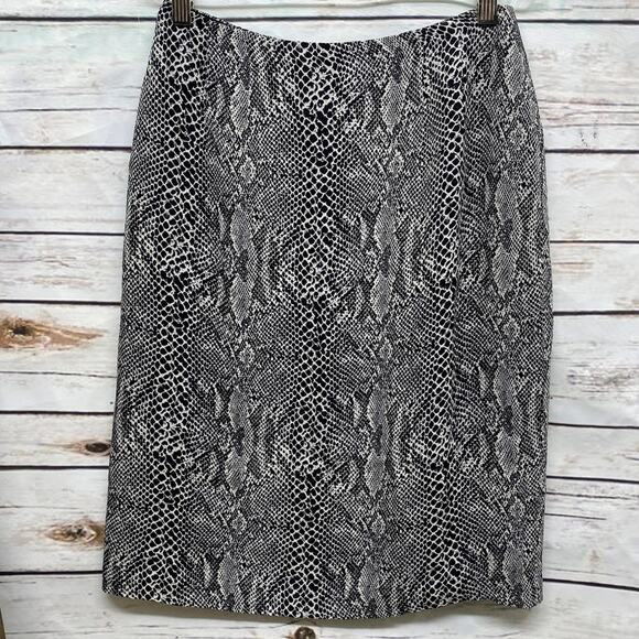 Silk INC International Concepts Petite Skirt 4 New NWT Black White Snake Print - Picture 1 of 8